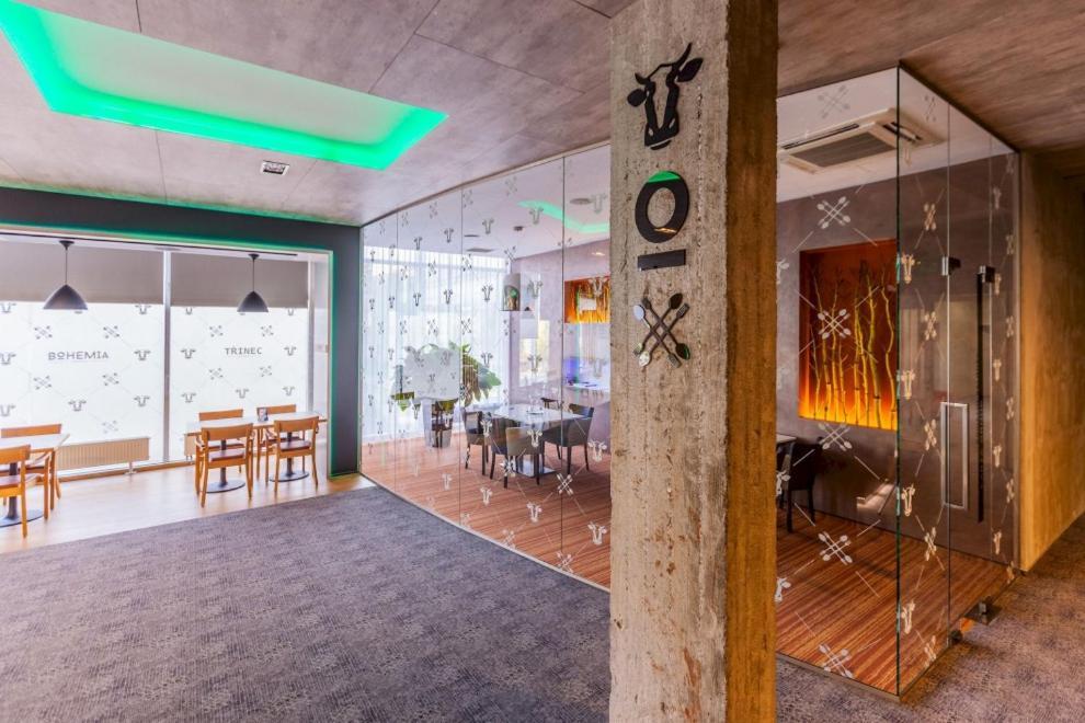טריניץ Steelhouse Hotel מראה חיצוני תמונה